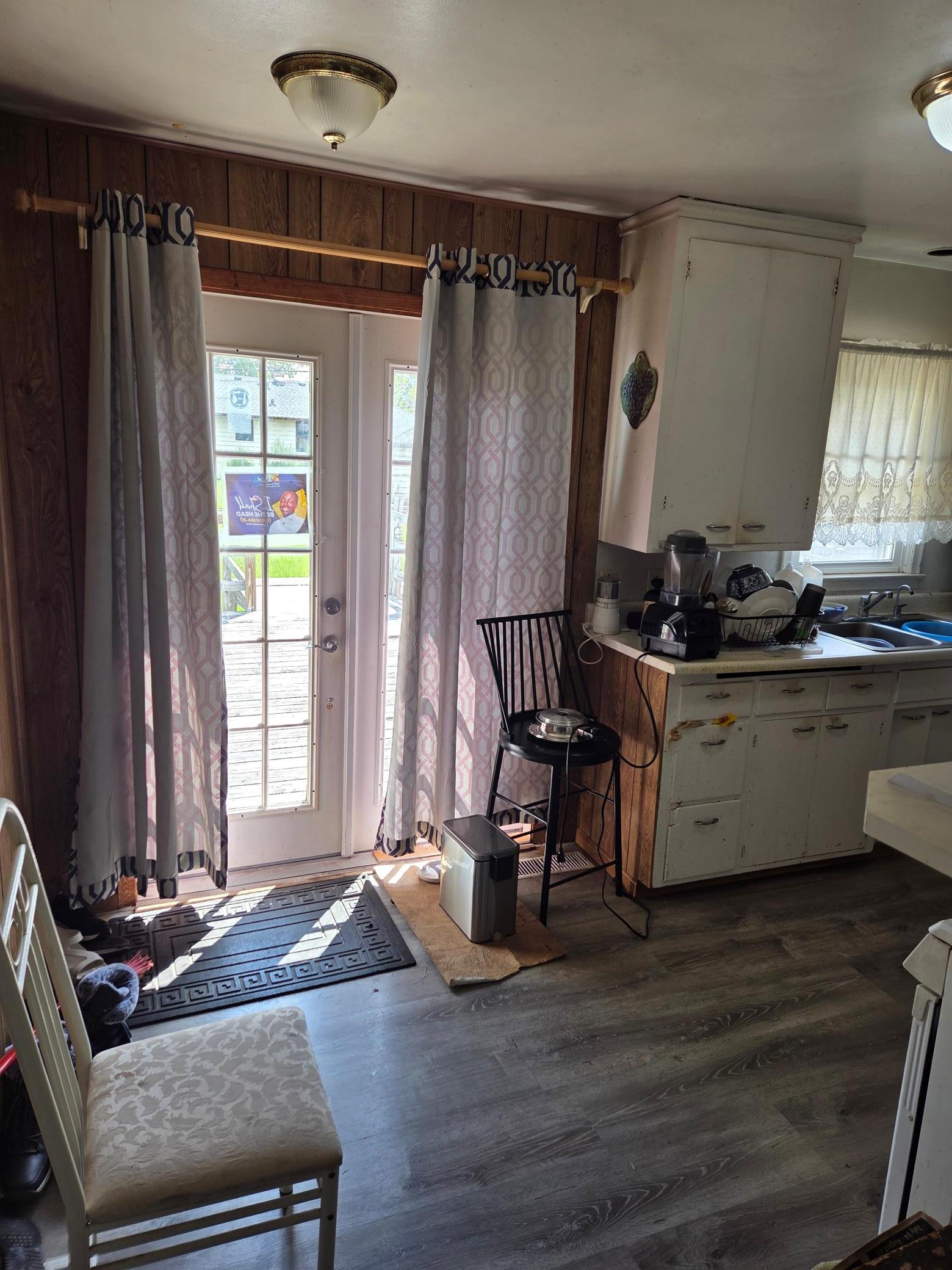 6800 Perry Avenue N Property Photo 15