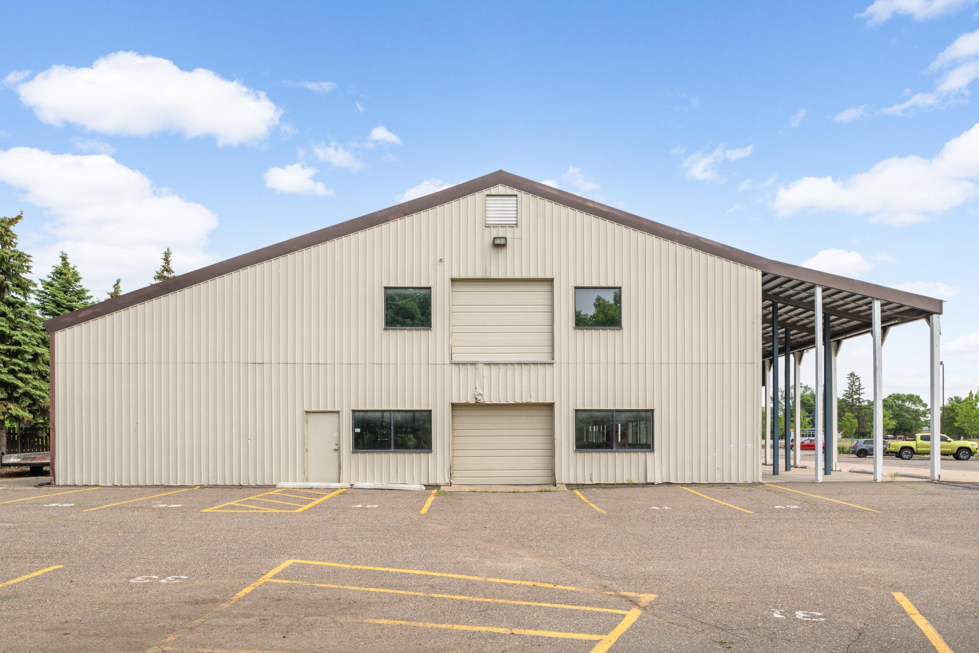 3050 Coon Rapids Boulevard Nw Property Photo 3