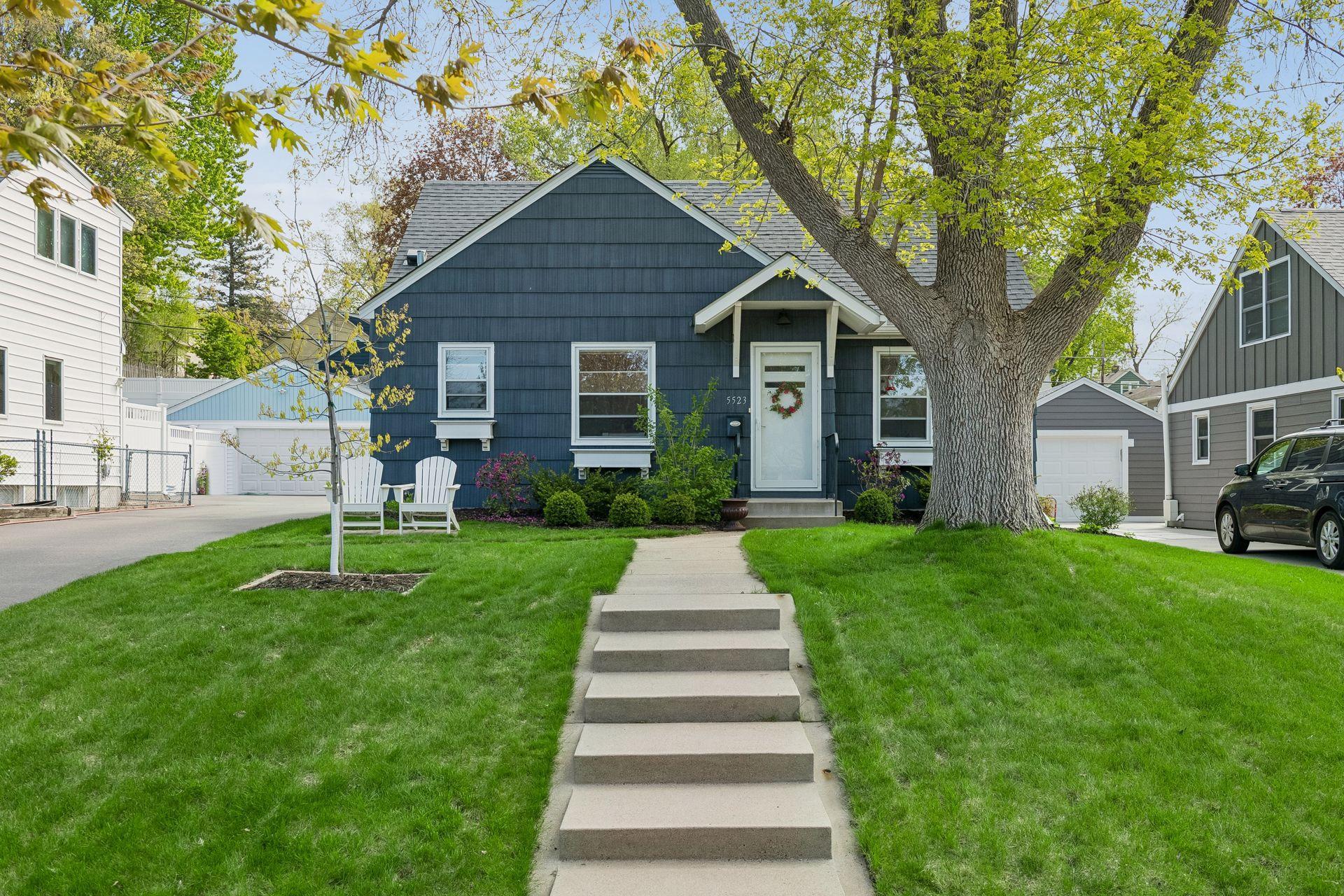 5523 Girard Avenue S Property Photo 1