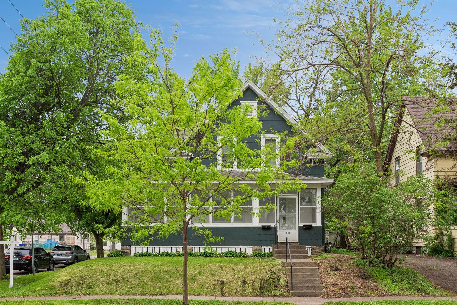 1282 Hewitt Ave Property Photo 3