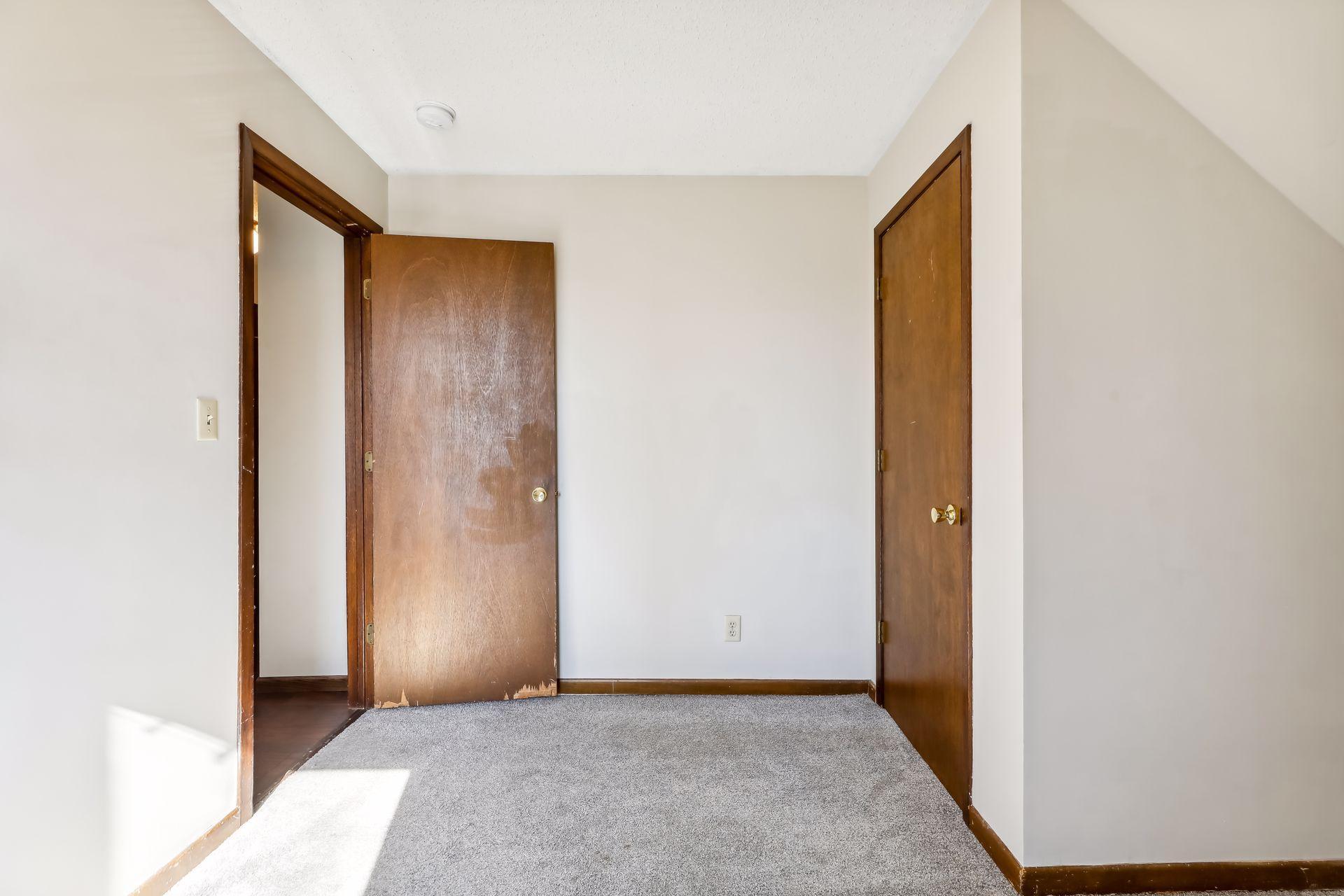 1282 Hewitt Ave Property Photo 31