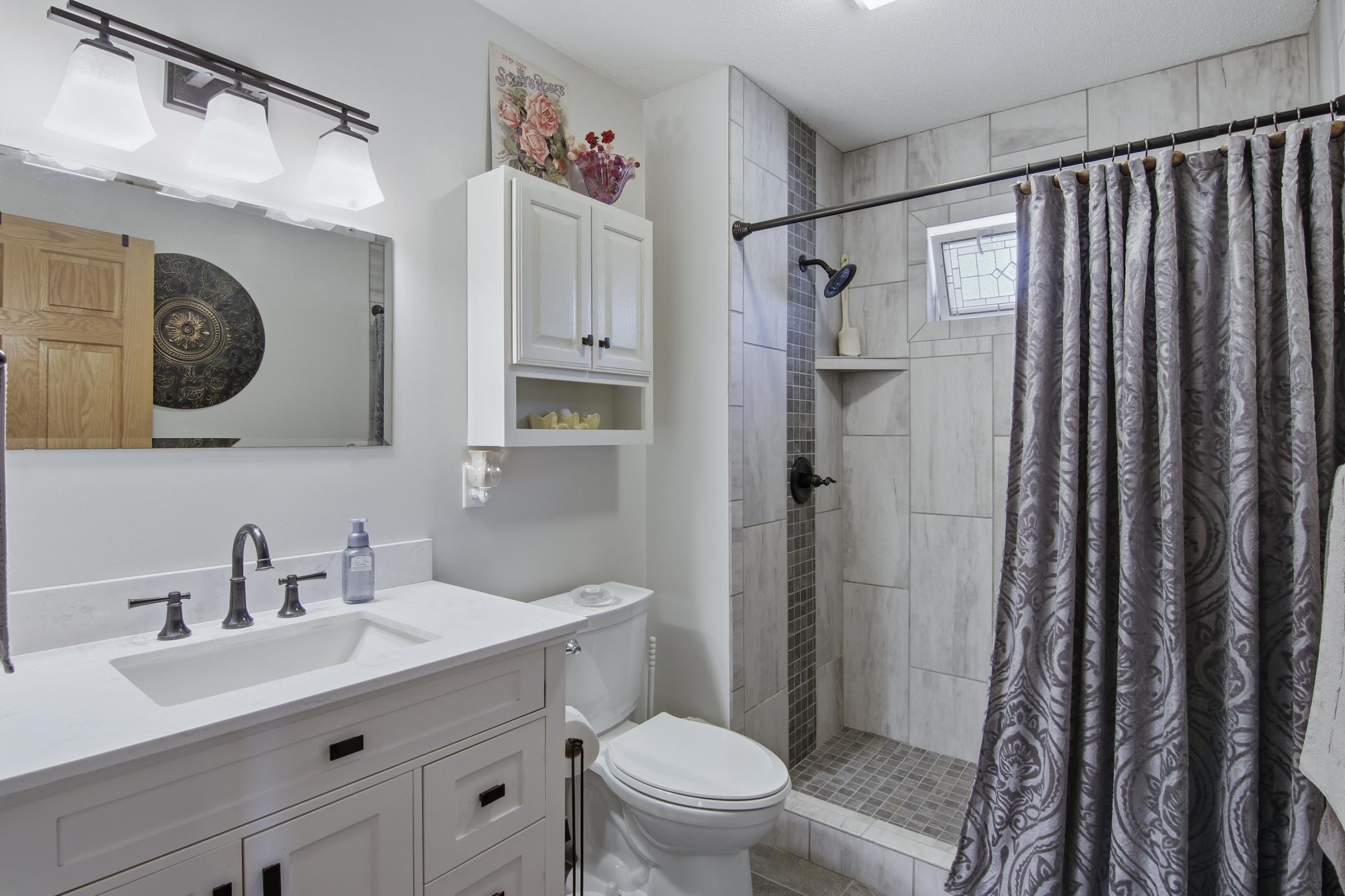 544 Bennett Avenue Property Photo 29