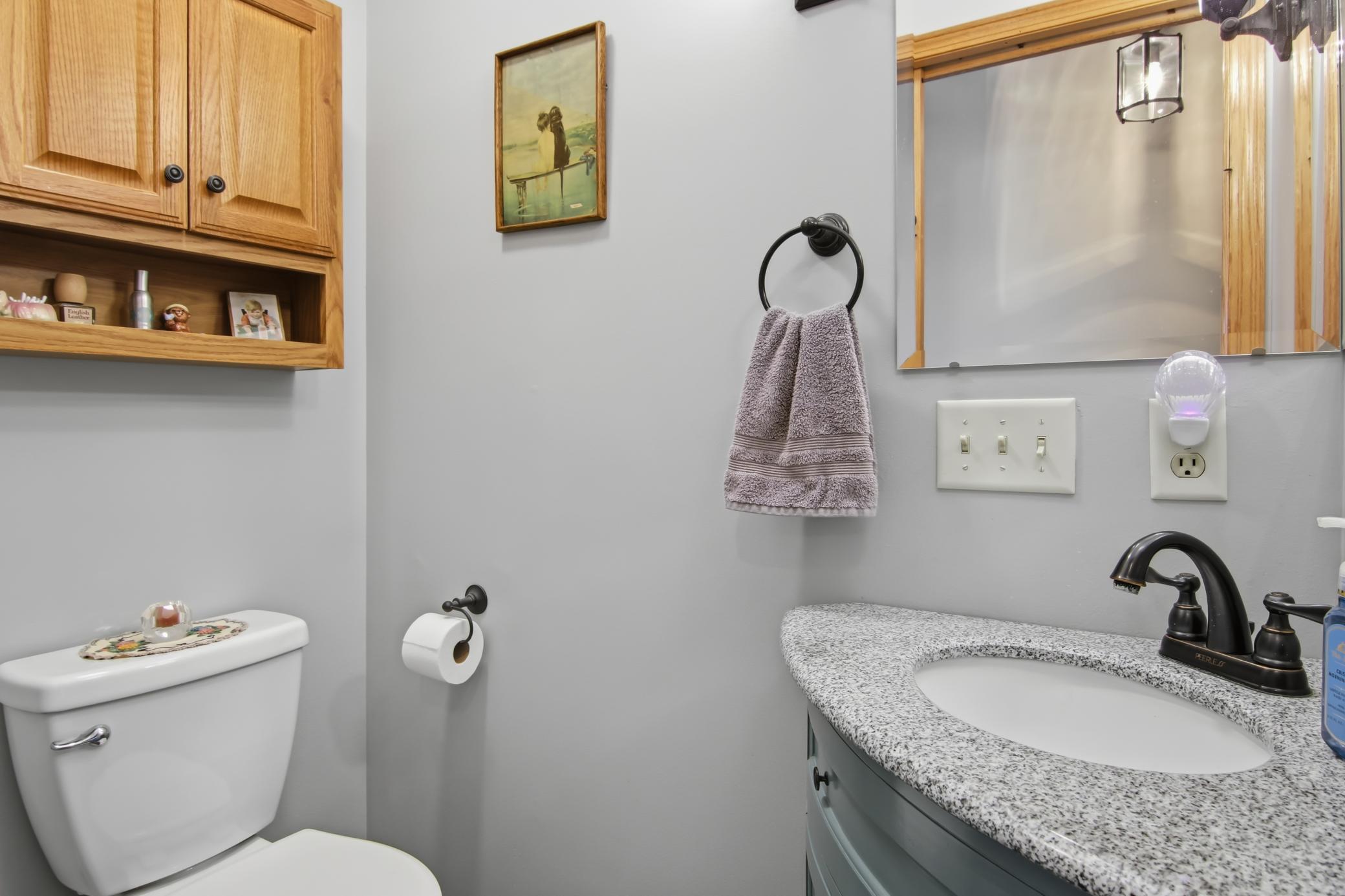 544 Bennett Avenue Property Photo 31