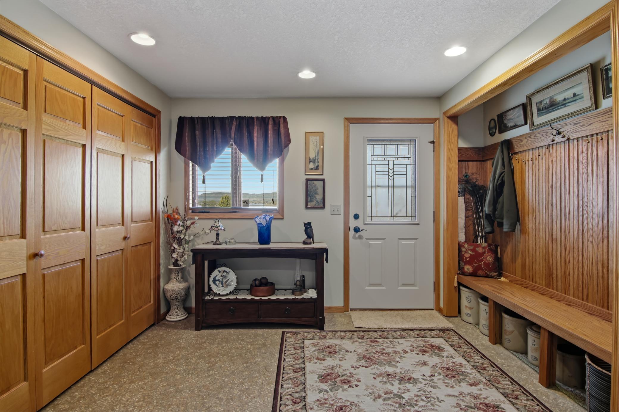 544 Bennett Avenue Property Photo 44