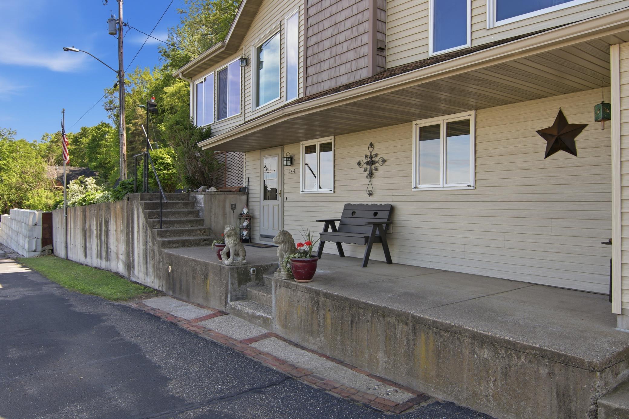 544 Bennett Avenue Property Photo 47