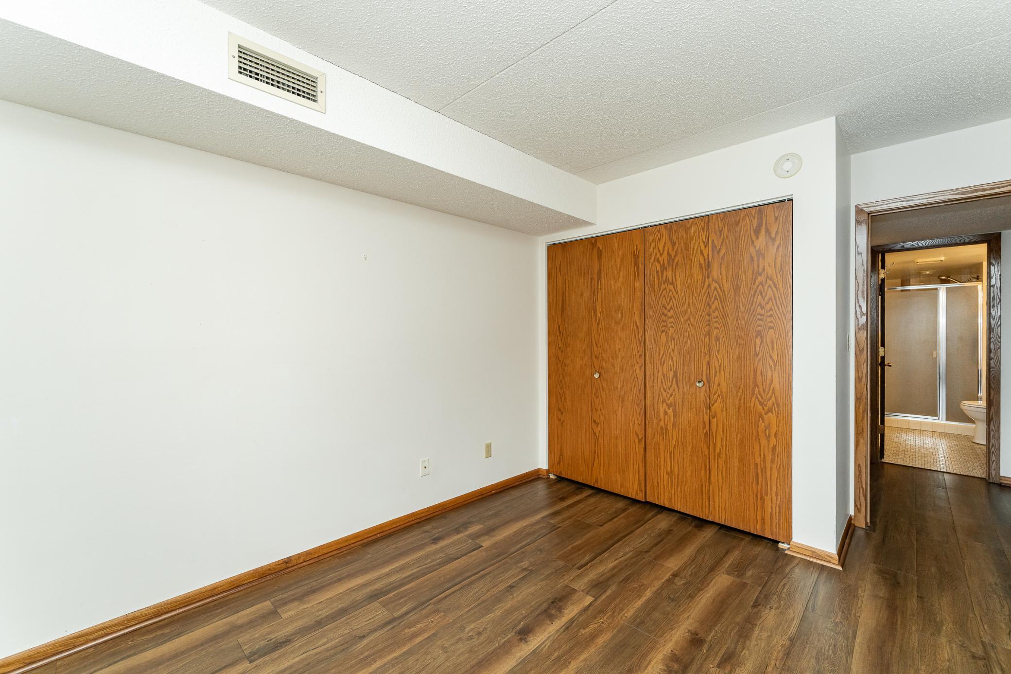 121 14th Street Ne 204 Property Photo 15