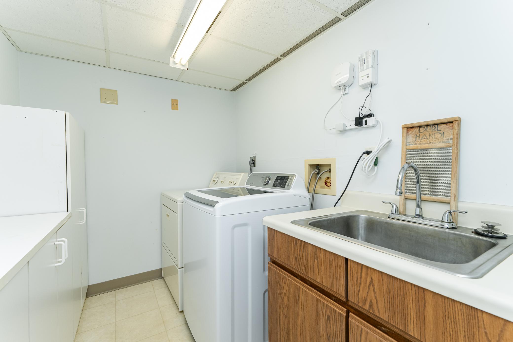 121 14th Street Ne 204 Property Photo 17