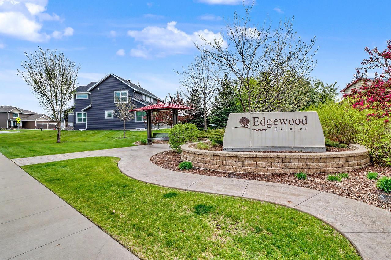 3521 Grandwood Drive N Property Photo 60