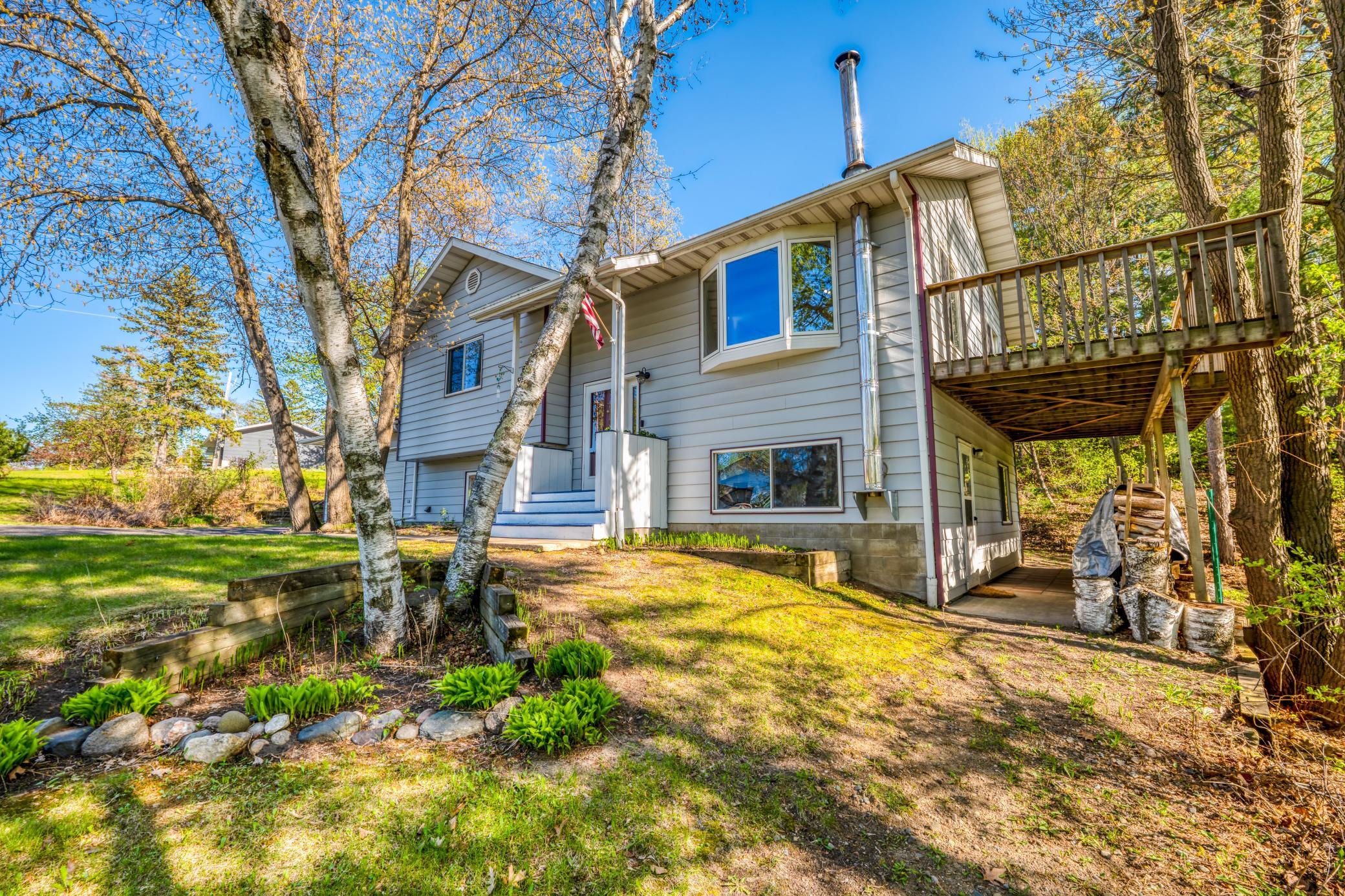 101 Summit Avenue W Property Photo 47