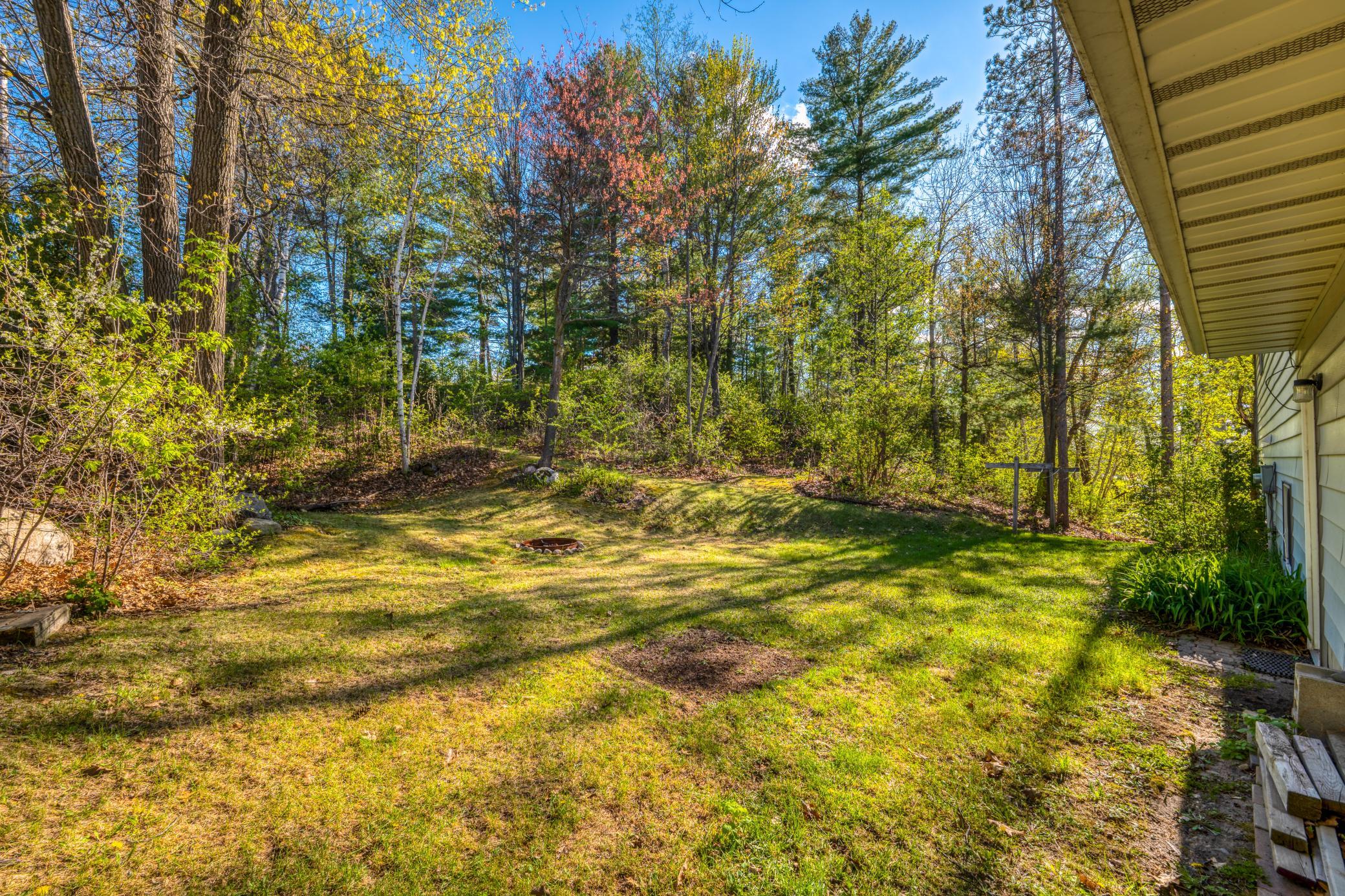 101 Summit Avenue W Property Photo 56