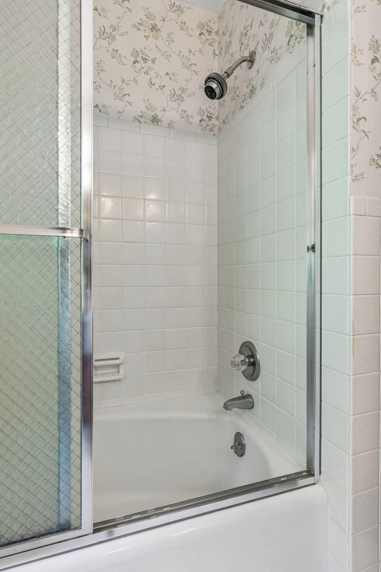 3931 Huntingdon Drive Property Photo 30
