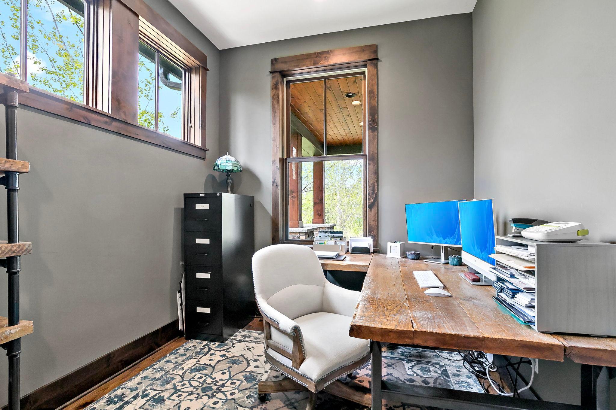 12611 20th Street N Property Photo 33