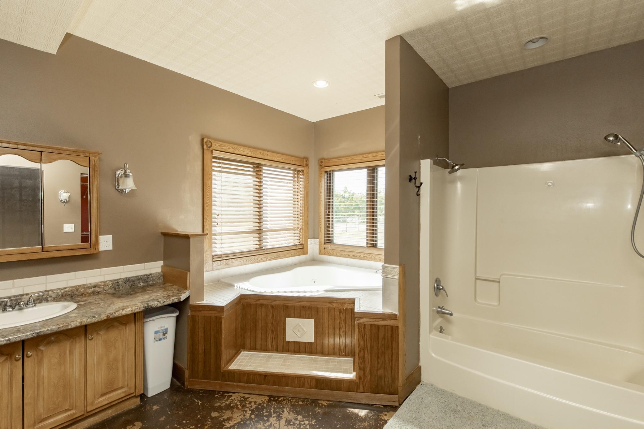 7770 Highway 18 Property Photo 50