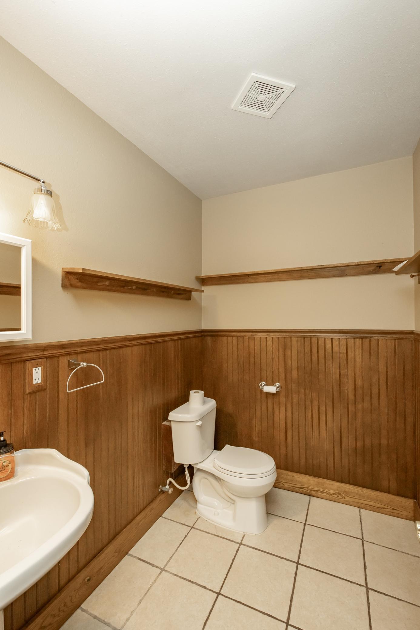 7770 Highway 18 Property Photo 58