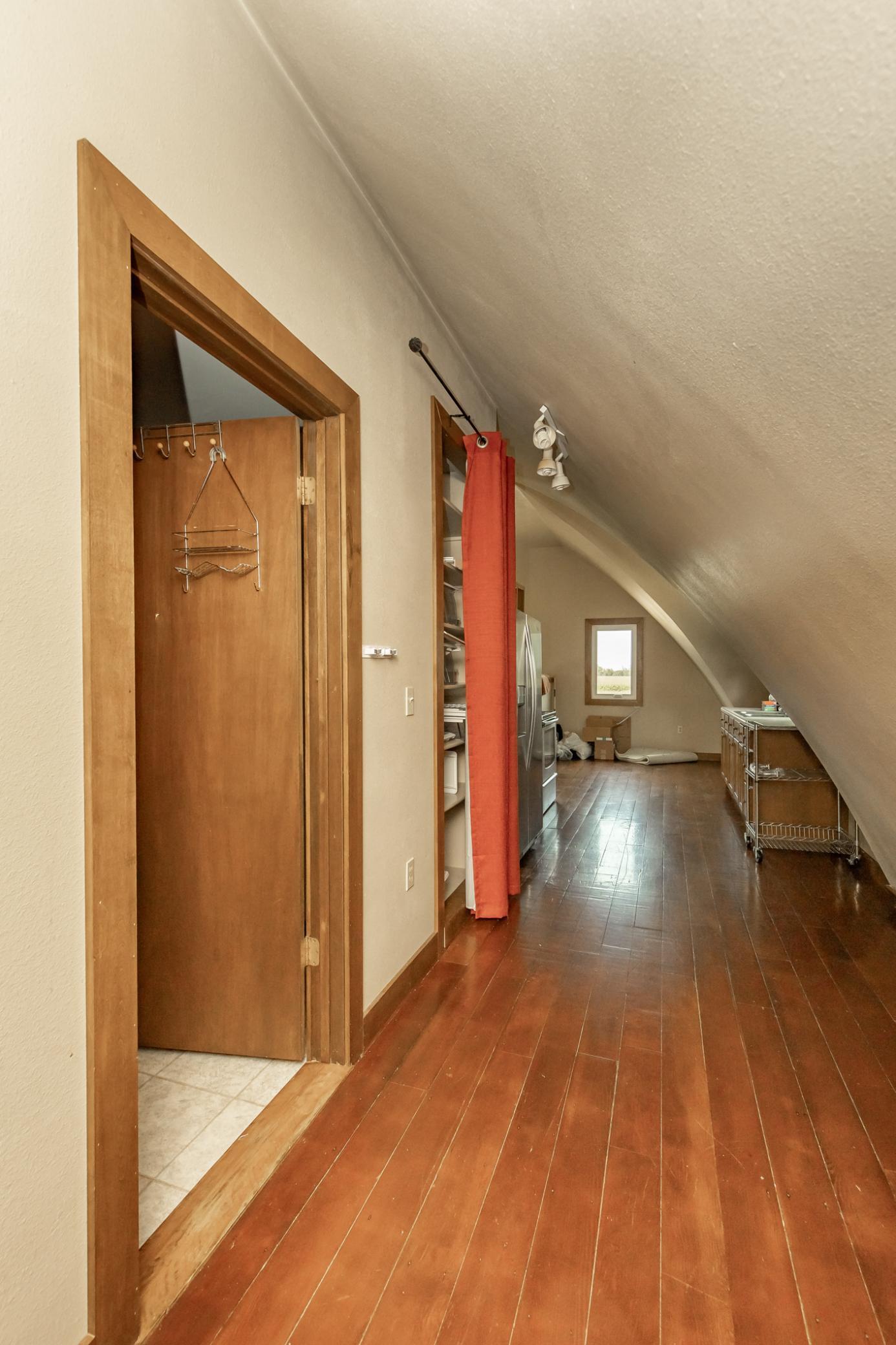 7770 Highway 18 Property Photo 89