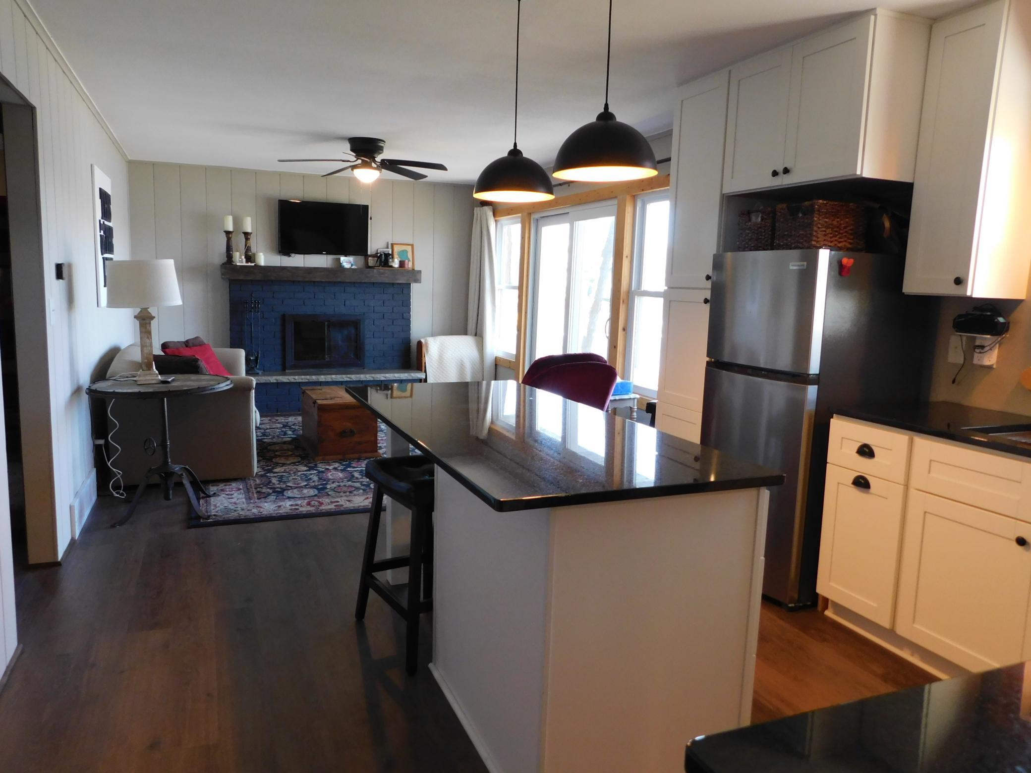 3178 Viewpoint Road Property Photo 5