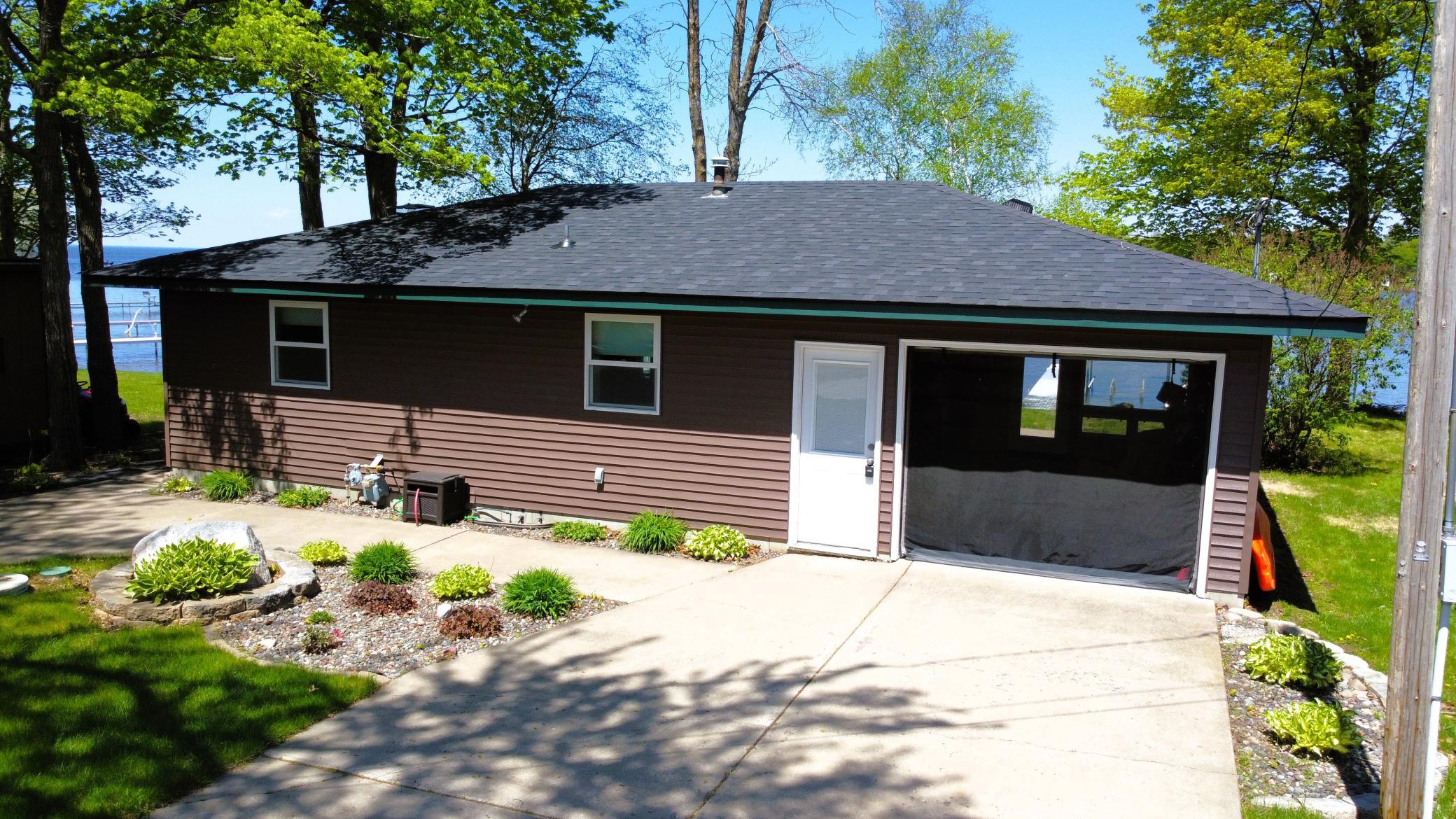 3178 Viewpoint Road Property Photo 18