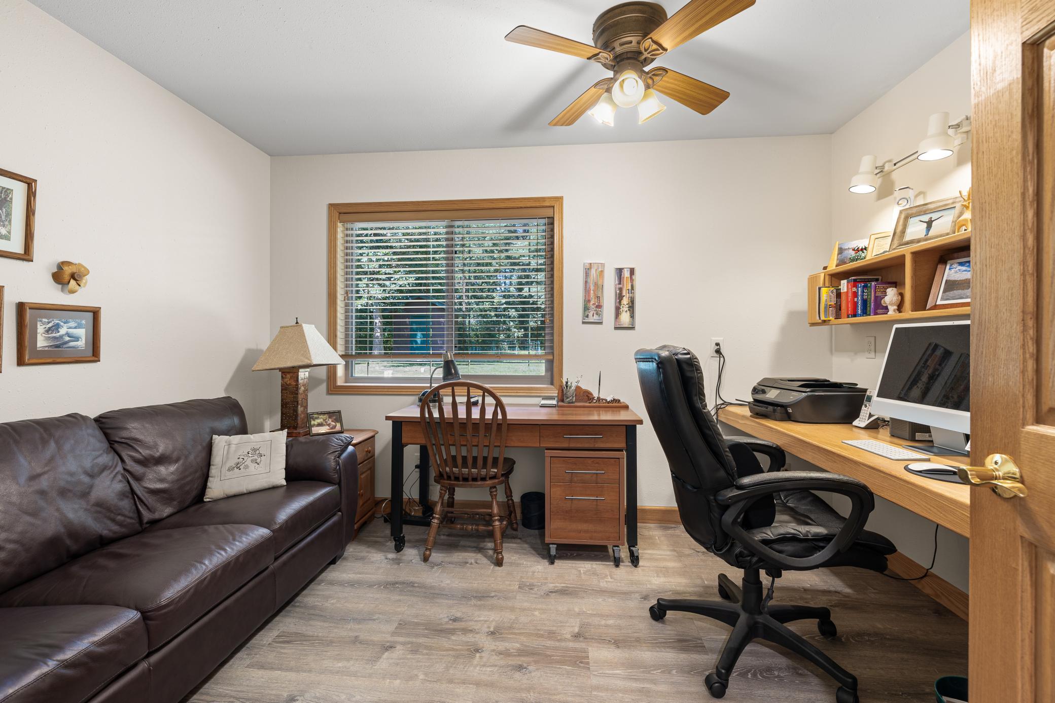 9809 Ravenswood Road Property Photo 19