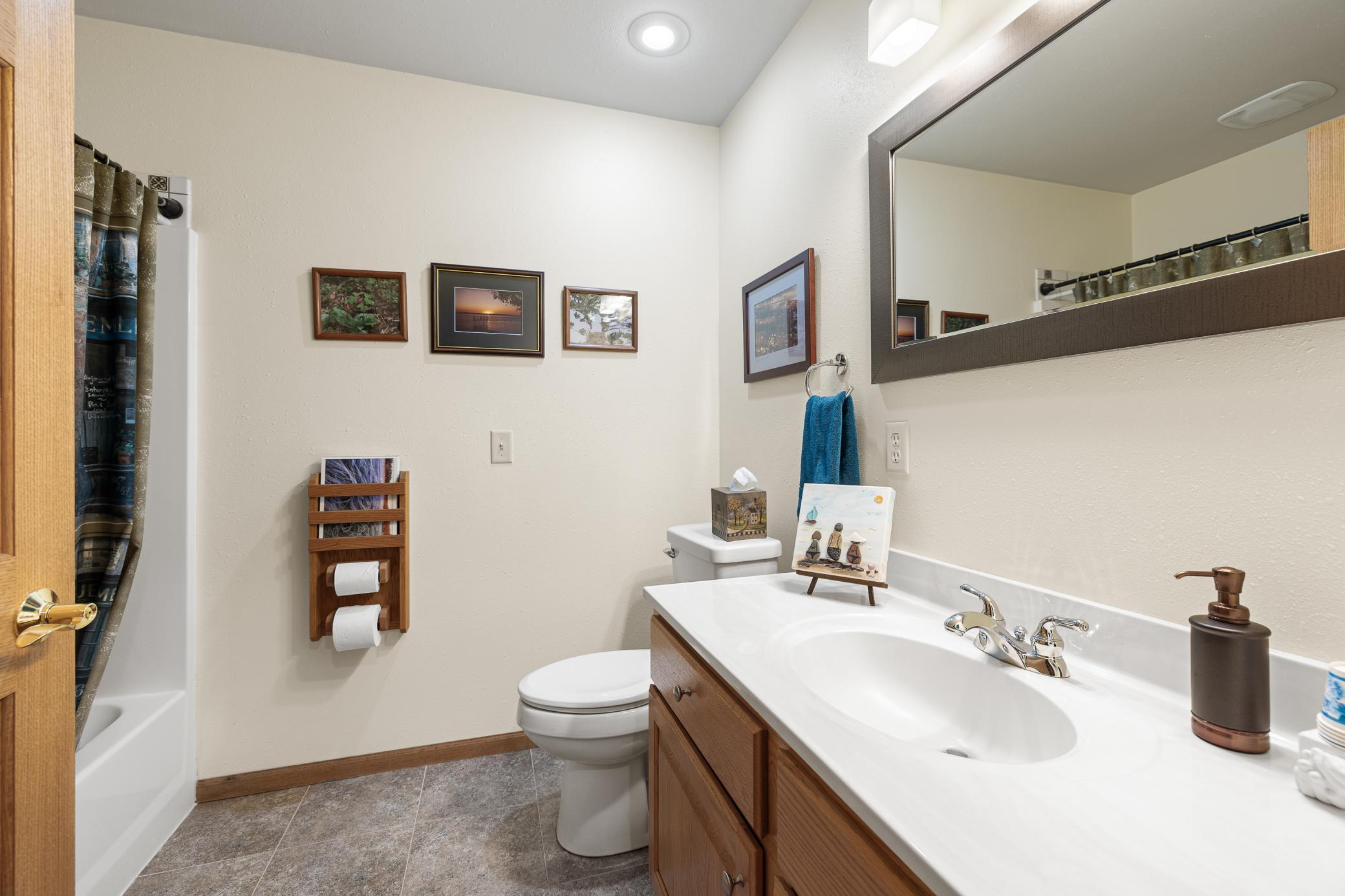 9809 Ravenswood Road Property Photo 20