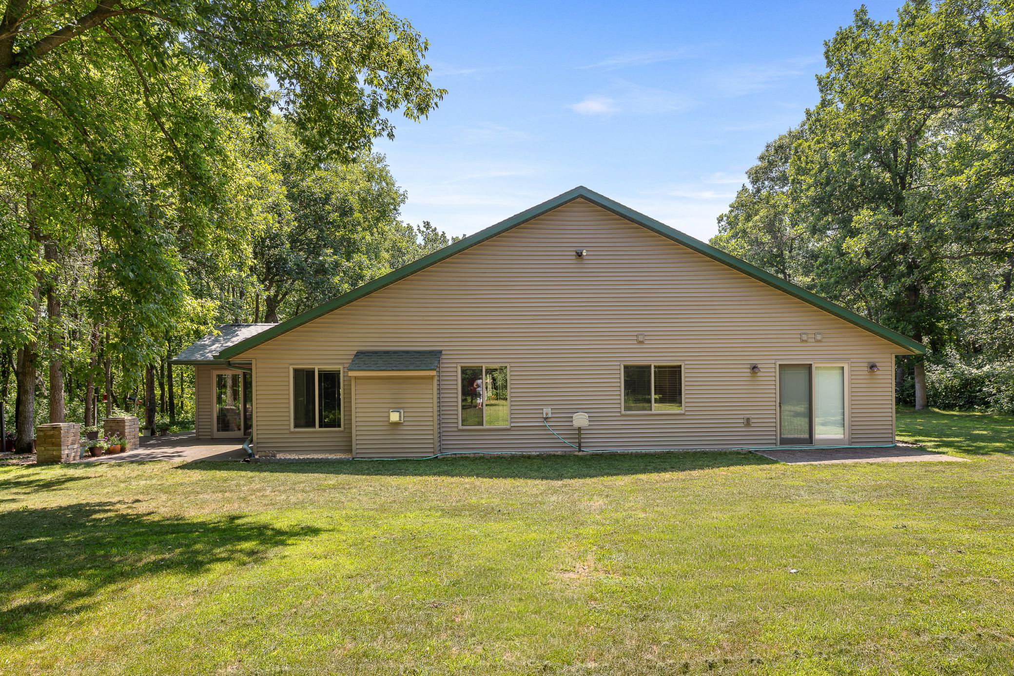 9809 Ravenswood Road Property Photo 27