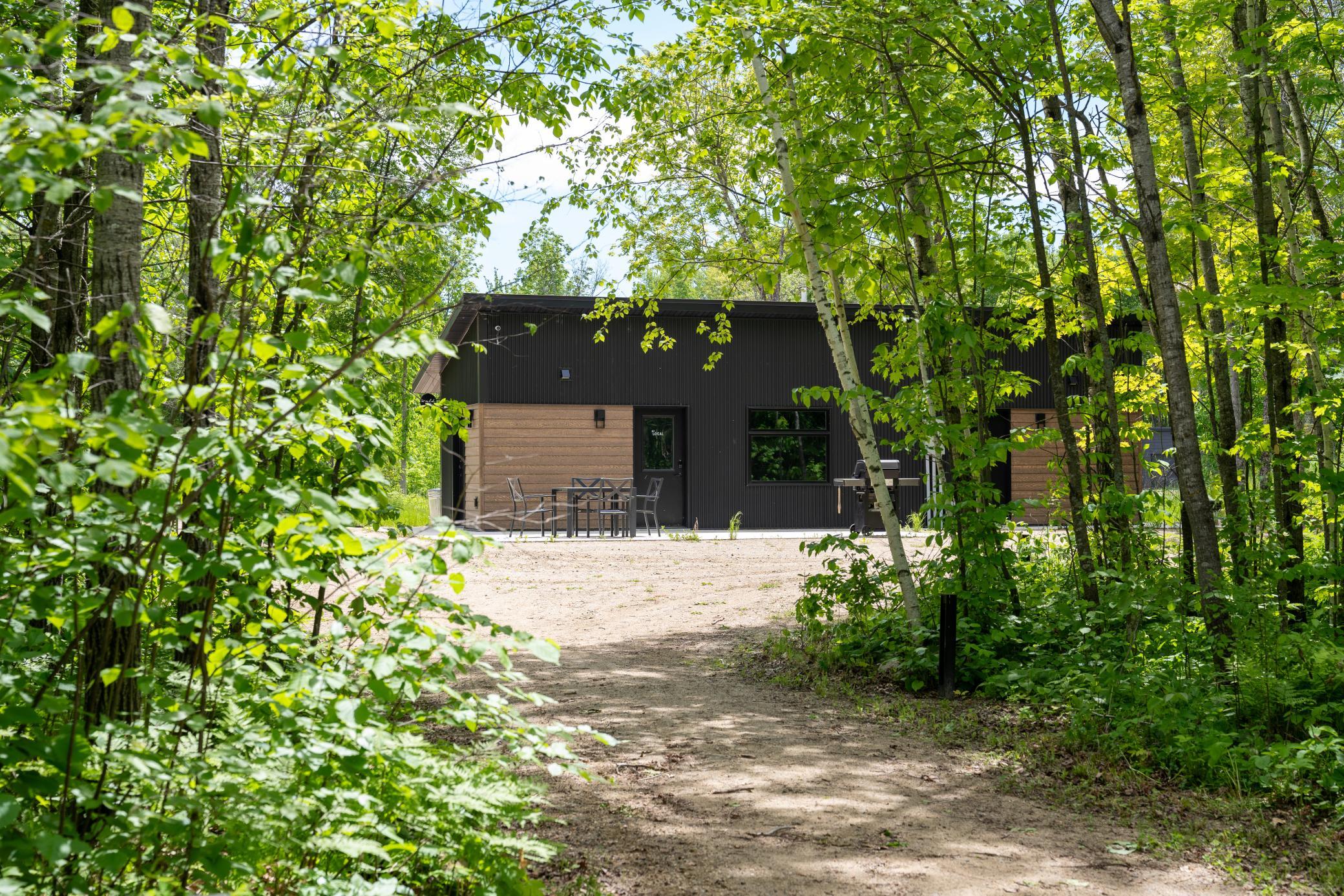 21574 State 200 Property Photo 5