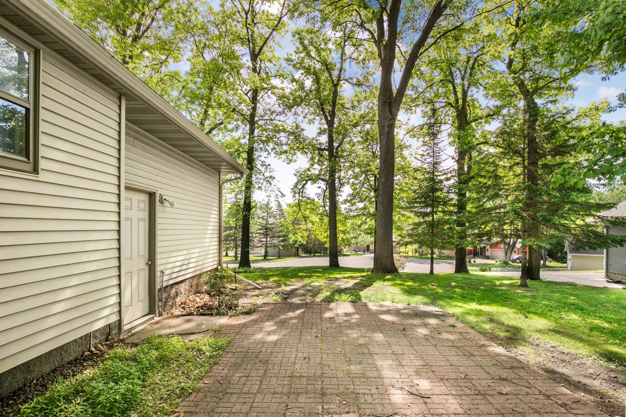 1812 Haller Way Property Photo 7