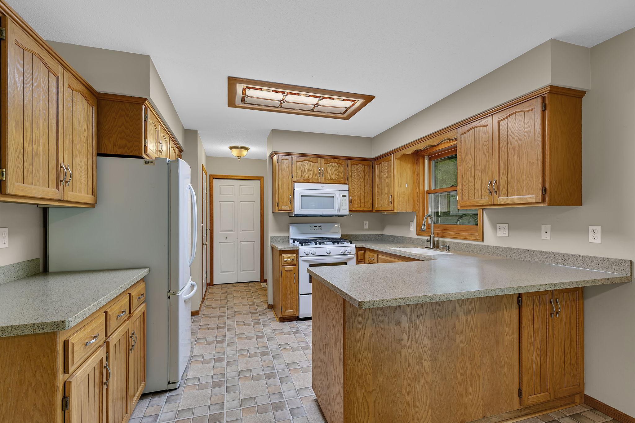1812 Haller Way Property Photo 19