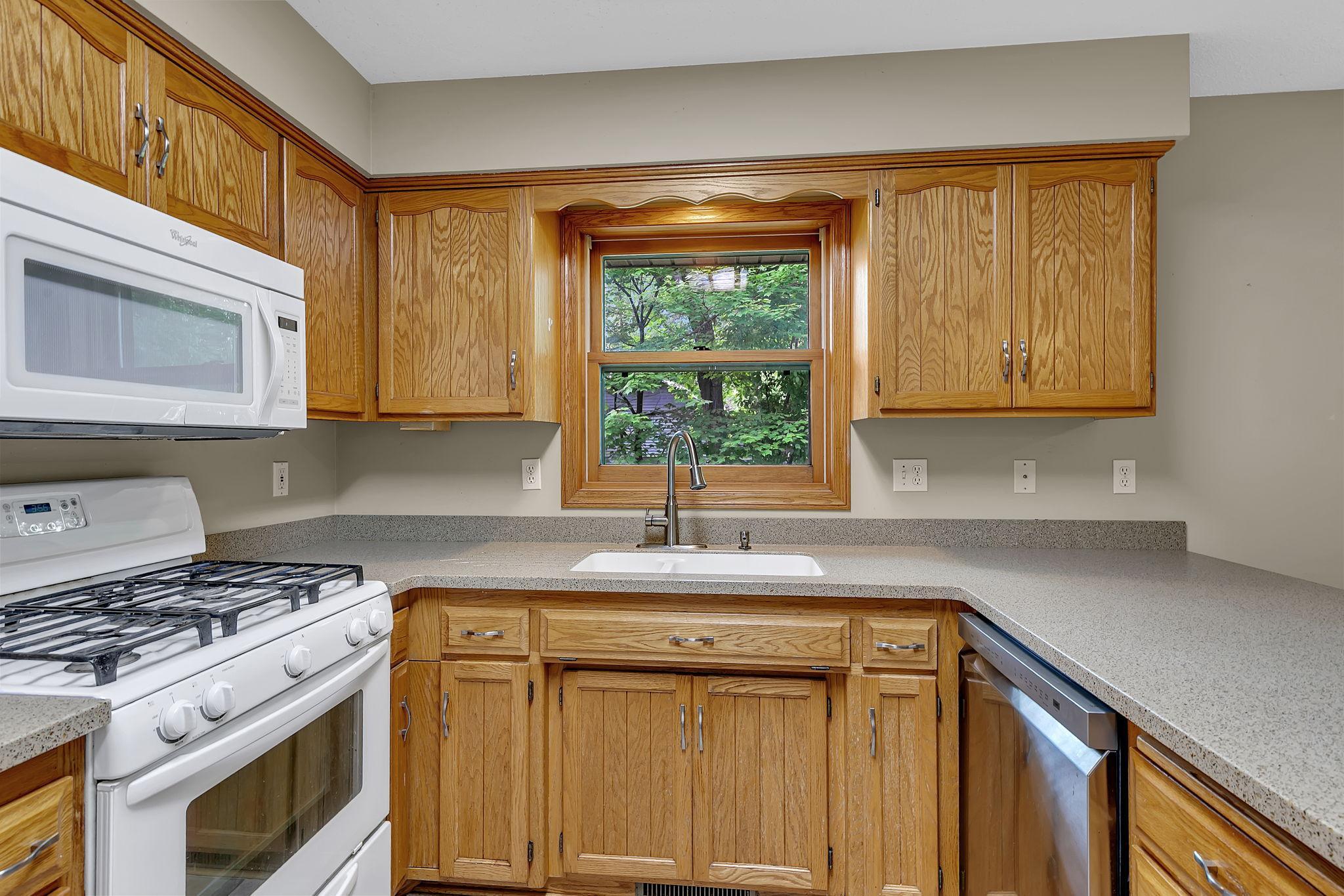 1812 Haller Way Property Photo 21