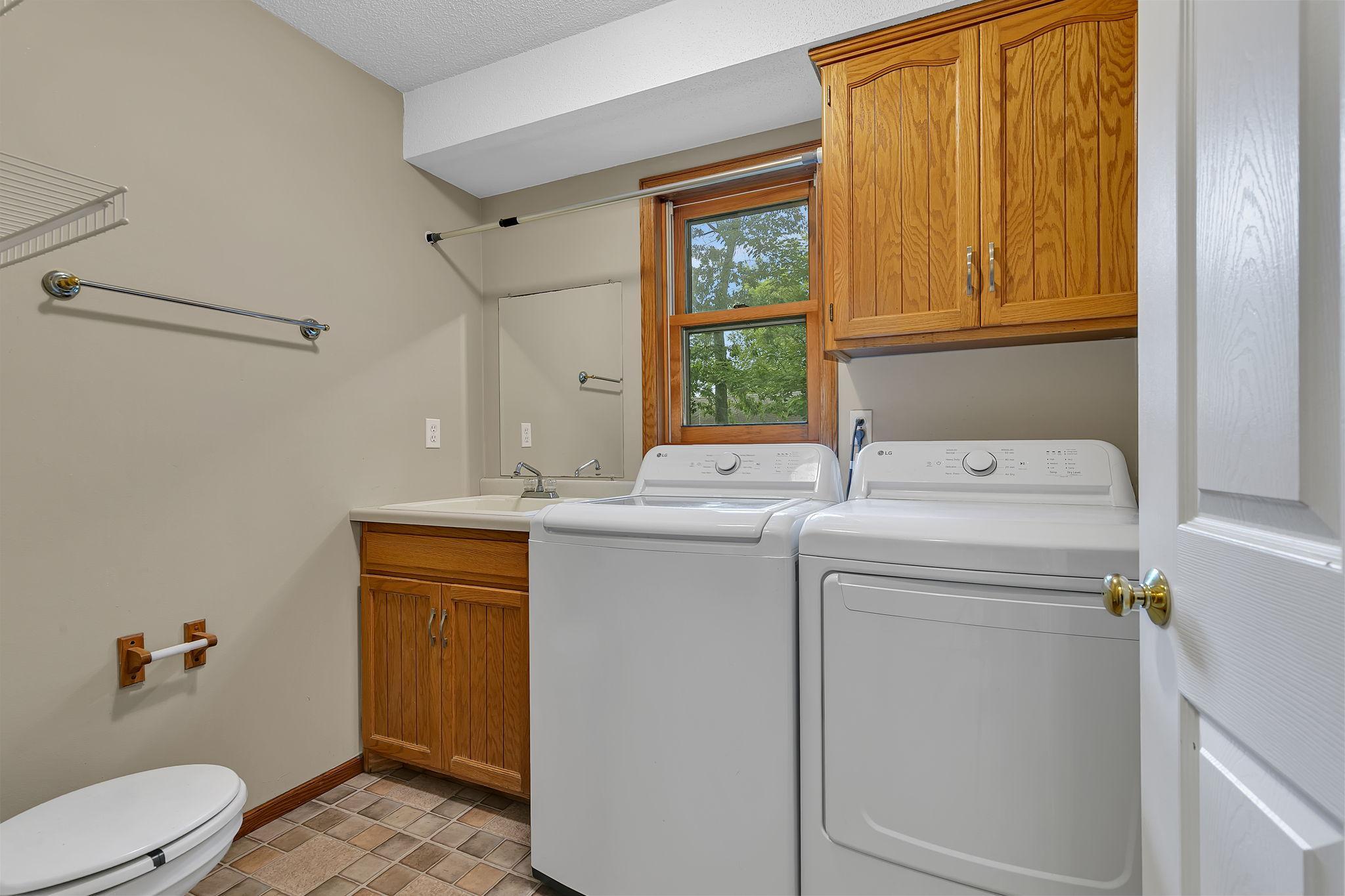 1812 Haller Way Property Photo 35