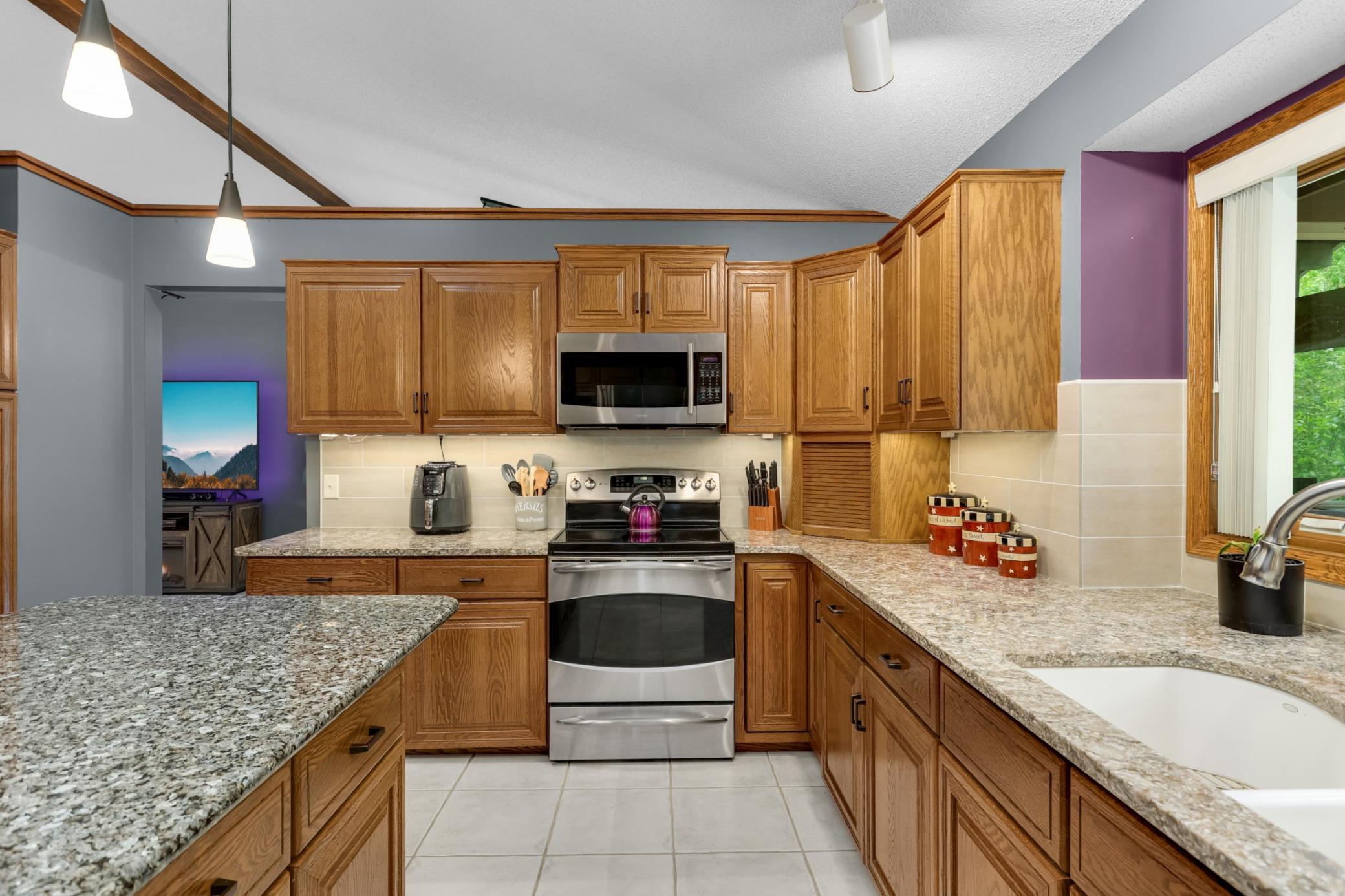 105 Interlachen Road Property Photo 12