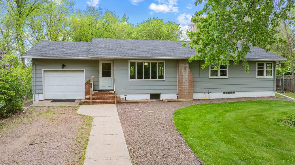 2110 Highway 75 Property Photo 5