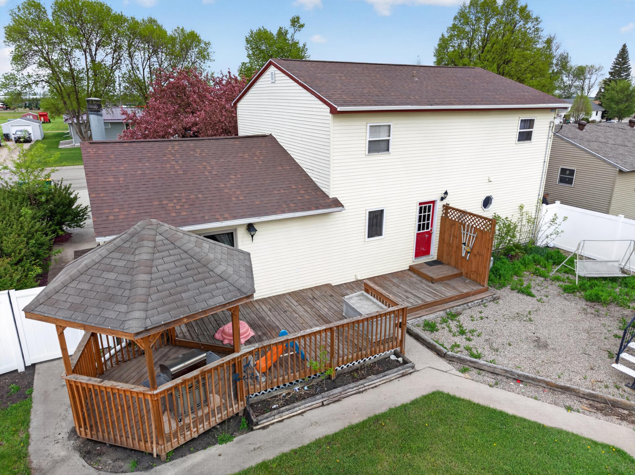 729 7th Street S Property Photo 13