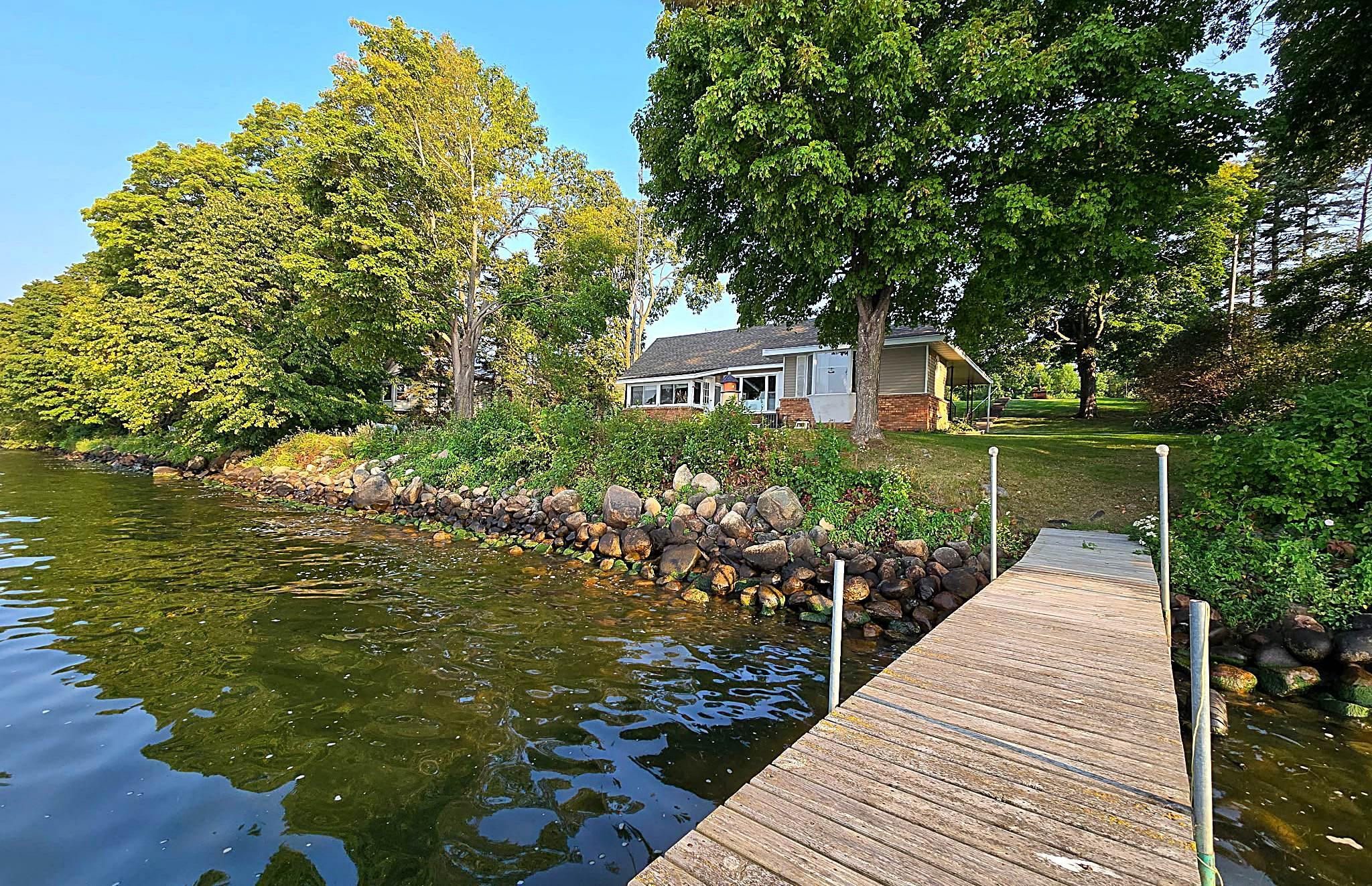44461 Conifer Street Property Photo 1