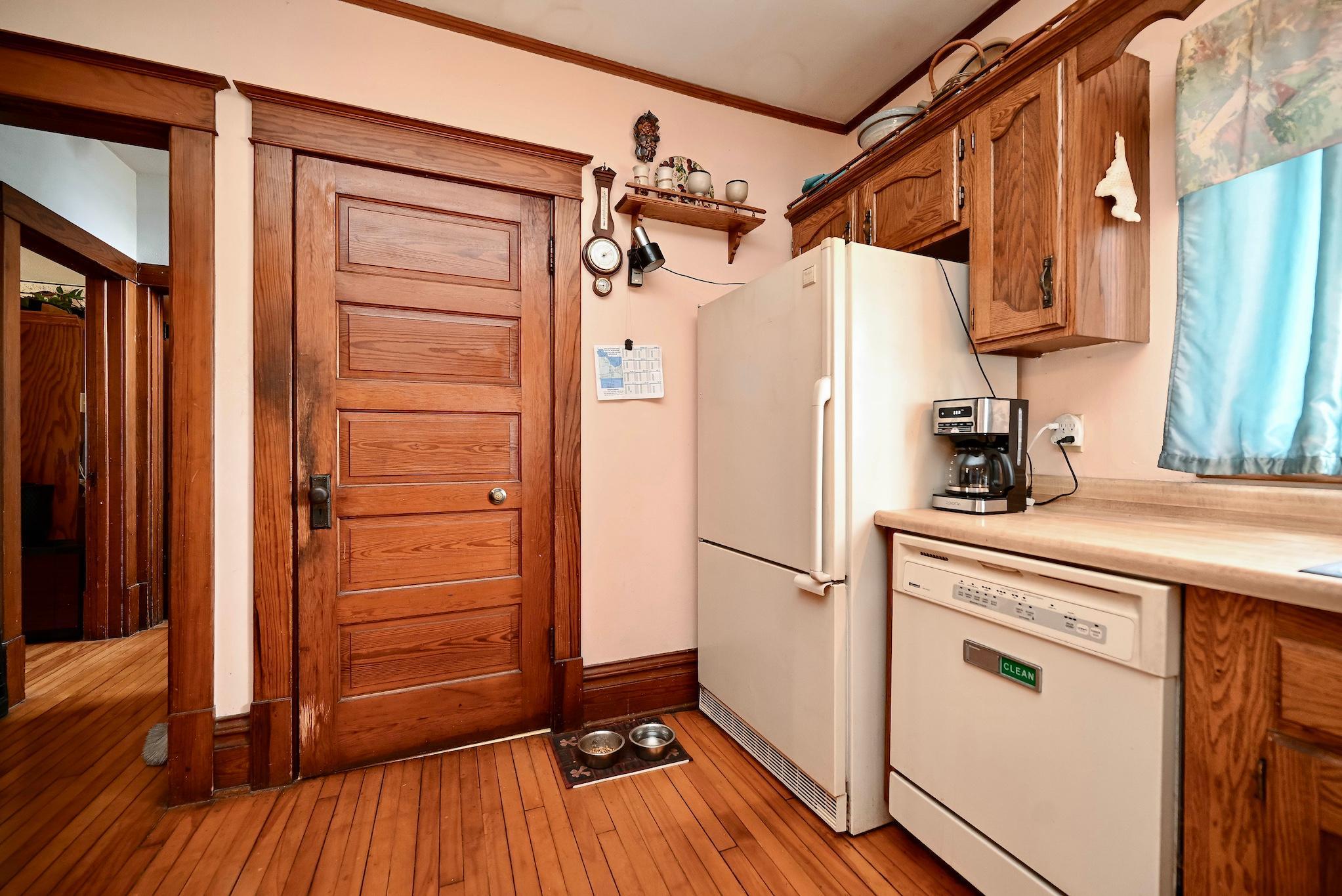 30411 State Highway 43 Property Photo 6
