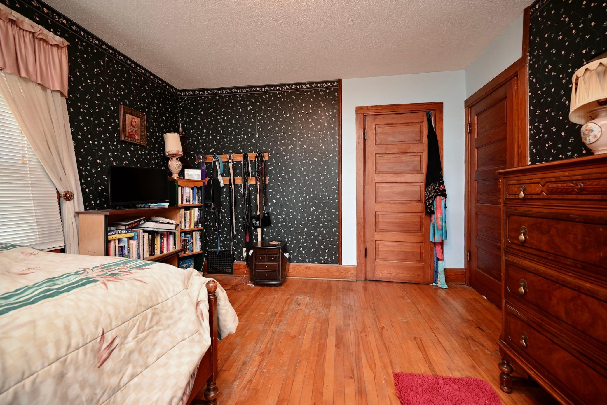 30411 State Highway 43 Property Photo 14