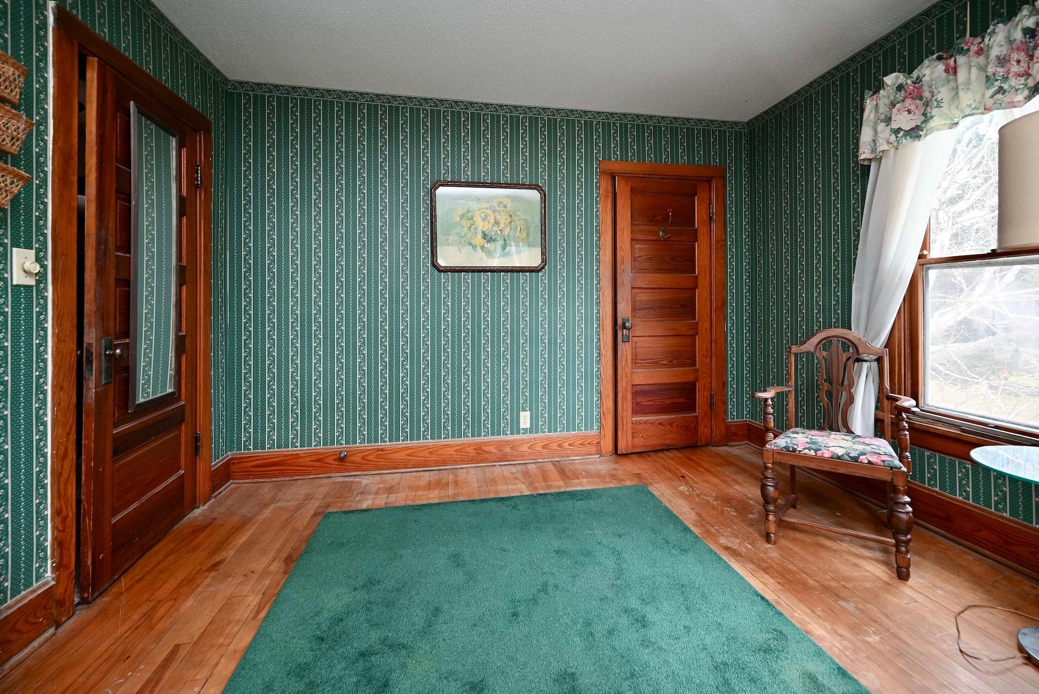 30411 State Highway 43 Property Photo 16