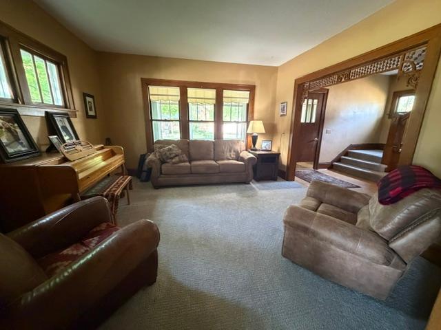 802 N Ramsey Avenue Property Photo 10