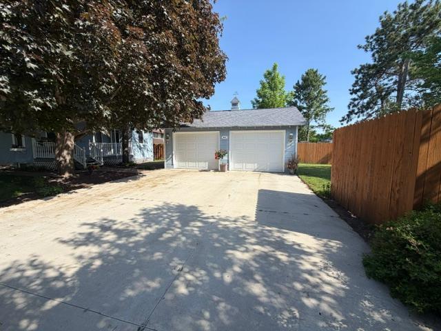 802 N Ramsey Avenue Property Photo 20