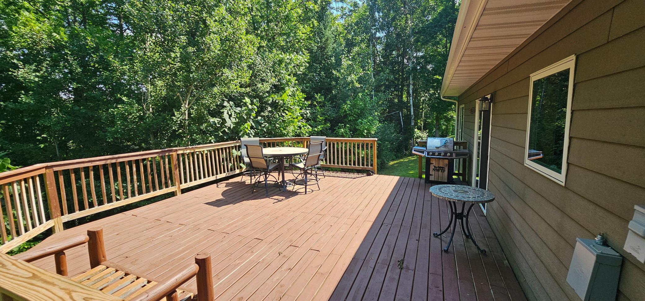 1735 Arborvitae Lane Ne Property Photo 9