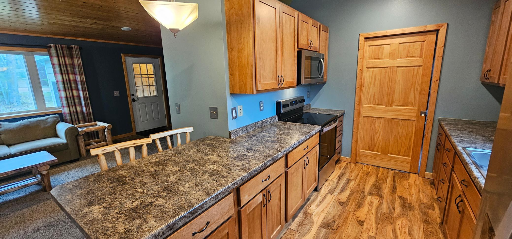 1735 Arborvitae Lane Ne Property Photo 20
