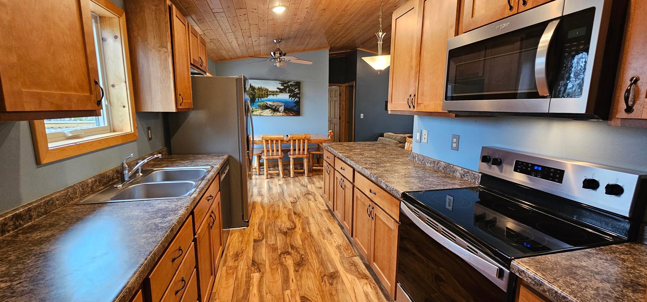 1735 Arborvitae Lane Ne Property Photo 28