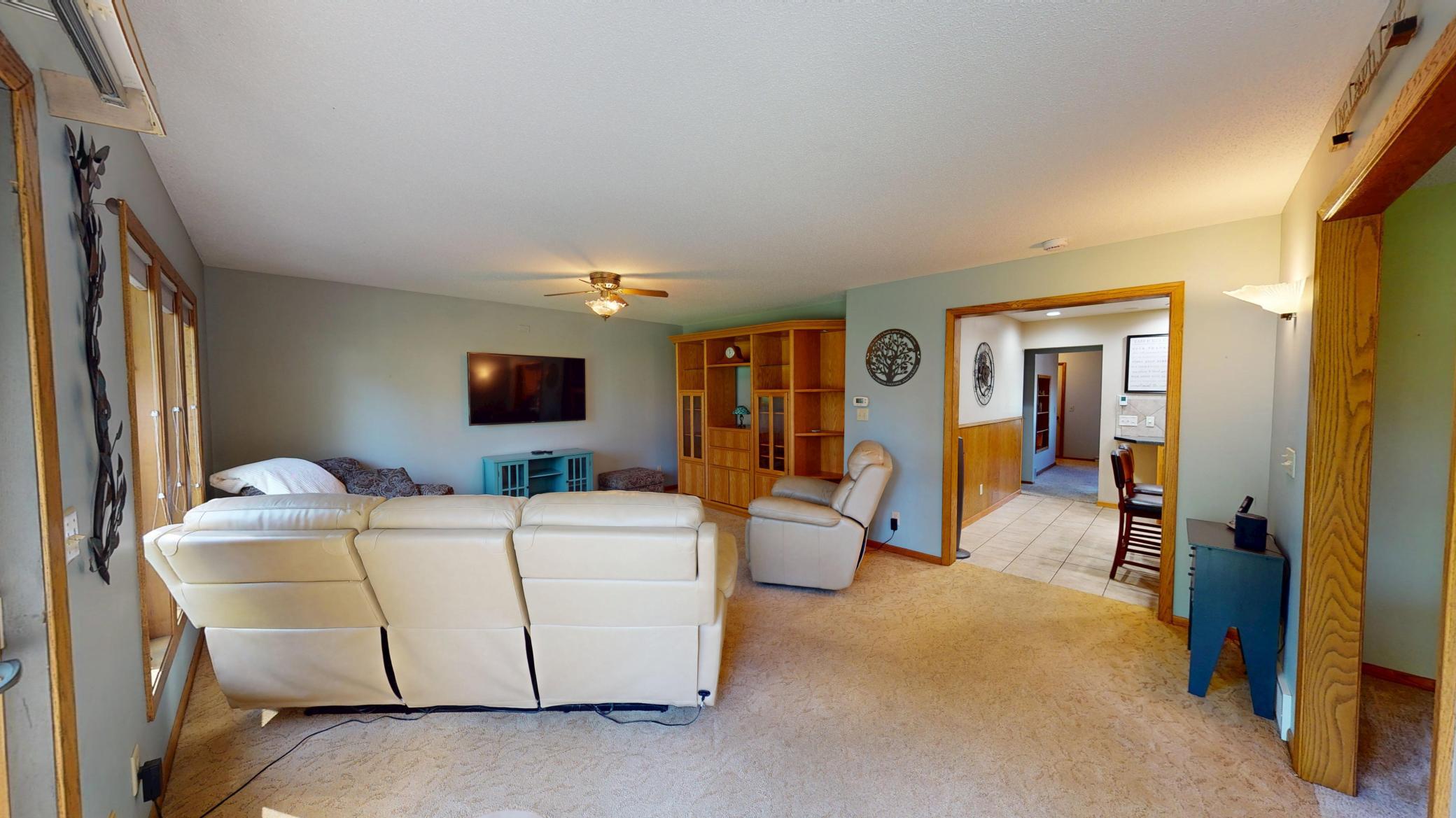 1112 Bridge Avenue Property Photo 8