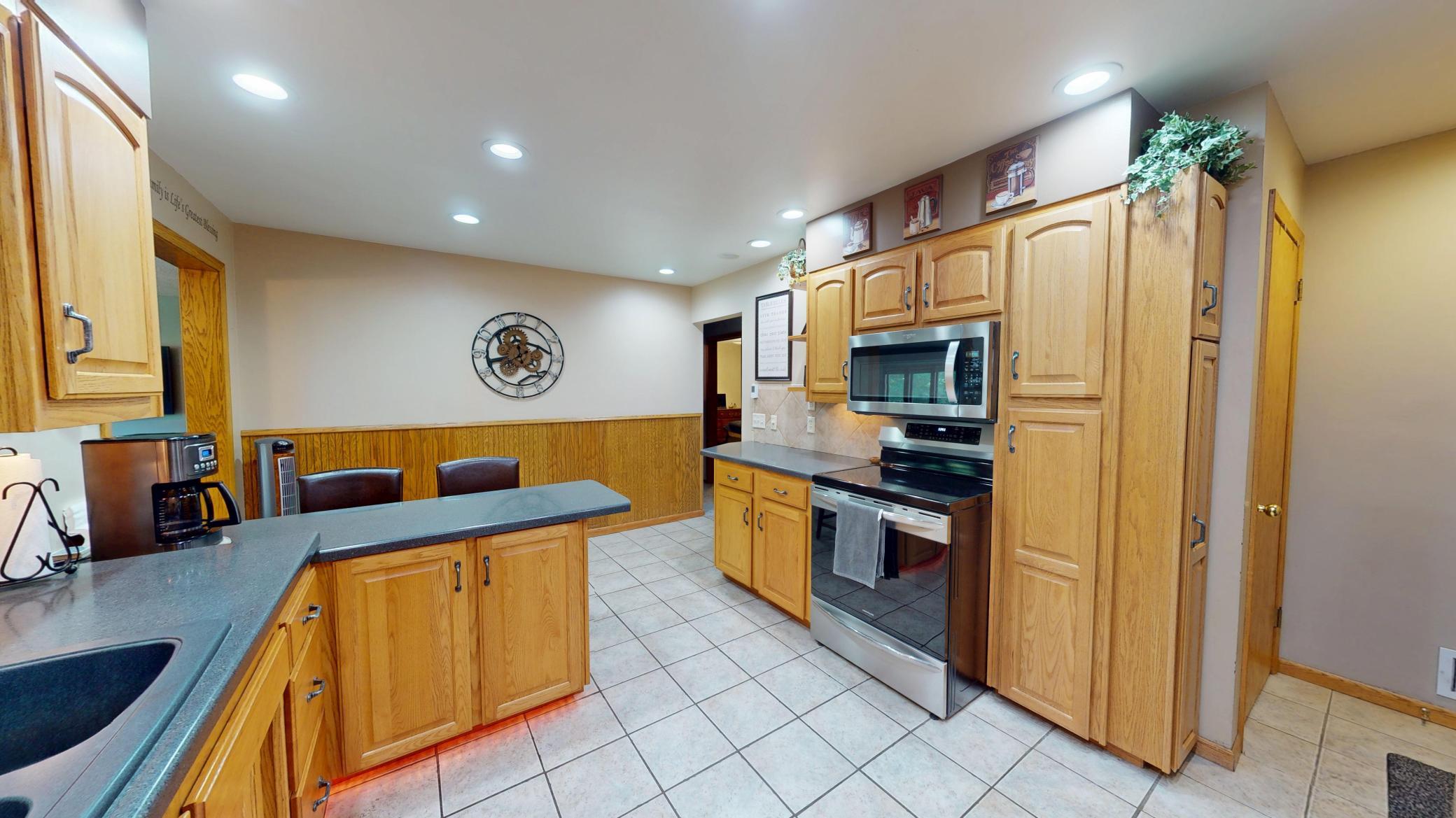 1112 Bridge Avenue Property Photo 16