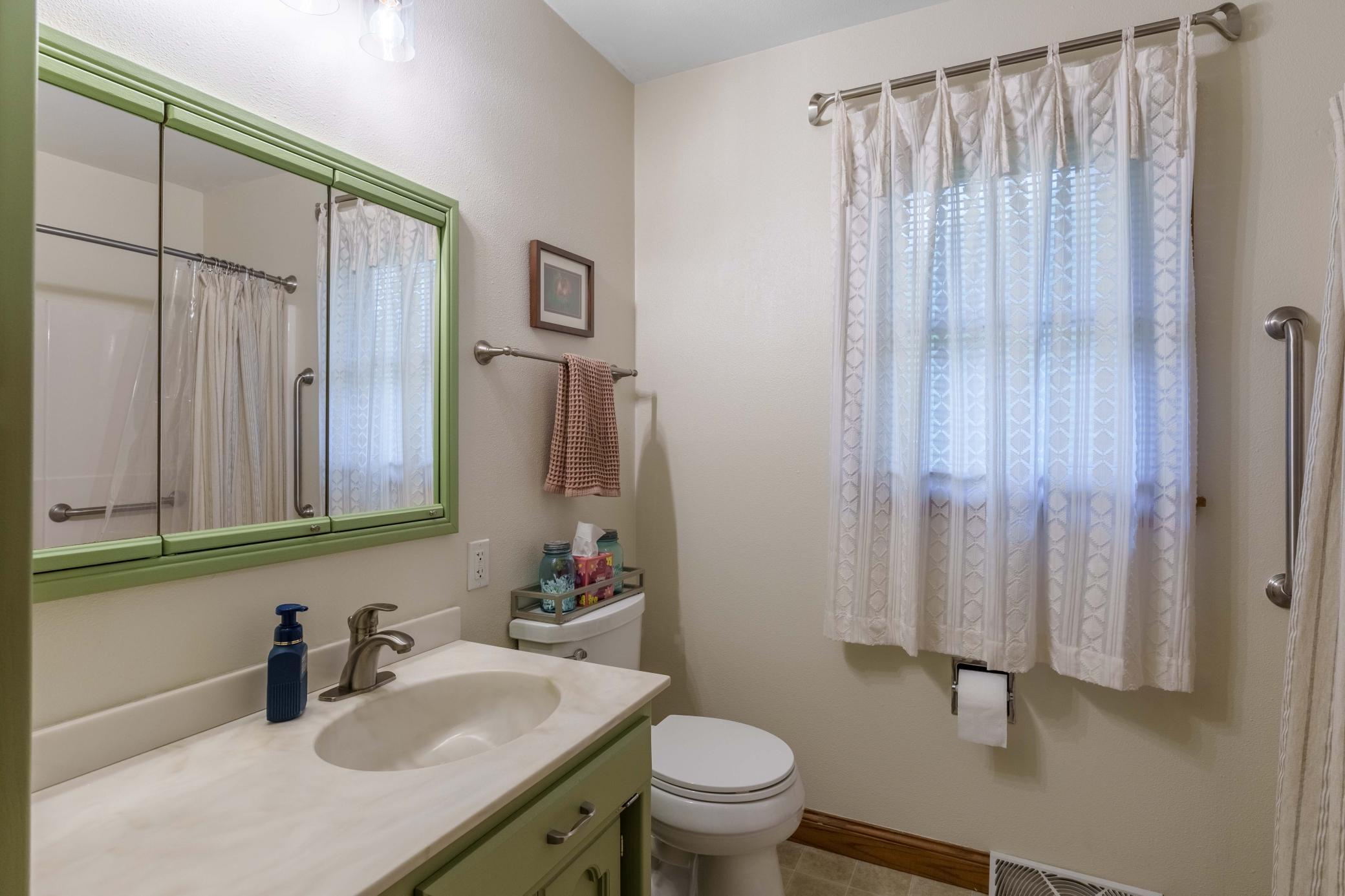 533 Maple Lane Property Photo 11