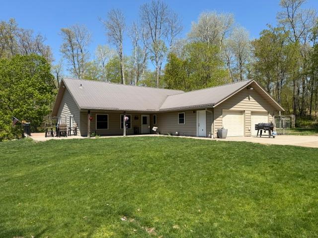 48990 County Highway 17 Property Photo 2