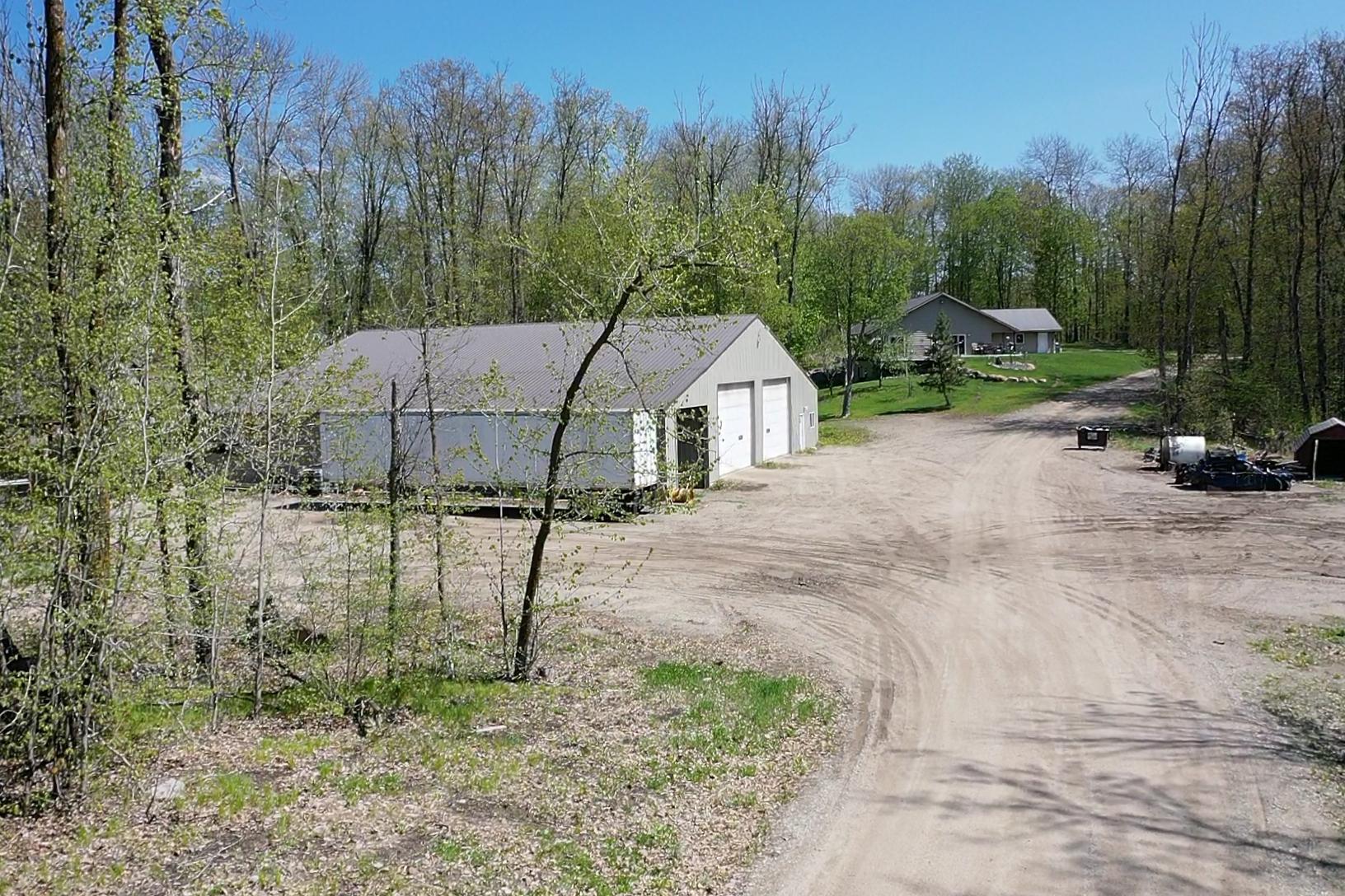 48990 County Highway 17 Property Photo 11