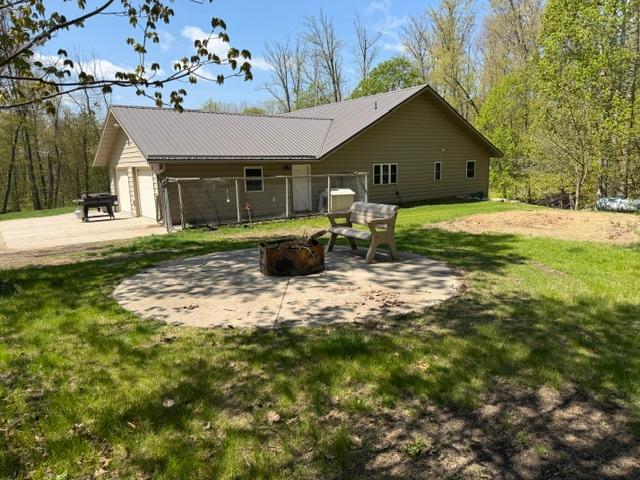 48990 County Highway 17 Property Photo 28
