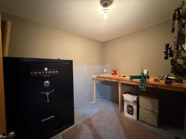 48990 County Highway 17 Property Photo 57
