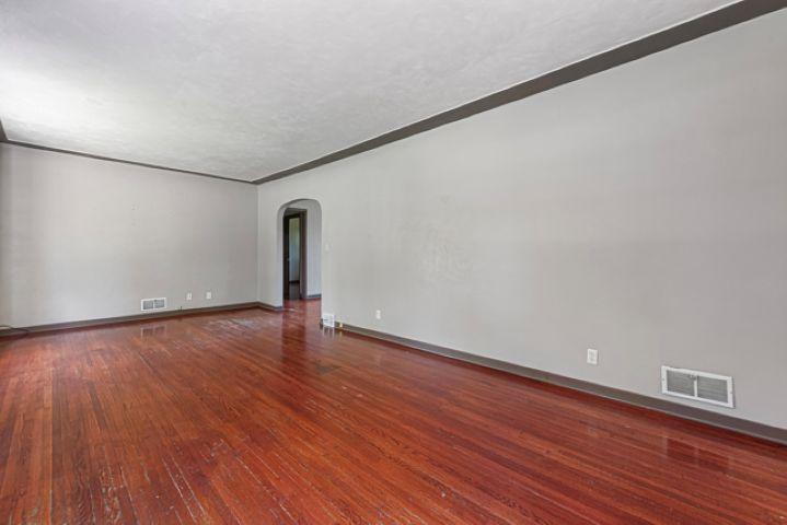775 Shoreacres Drive Property Photo 6
