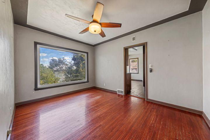 775 Shoreacres Drive Property Photo 11
